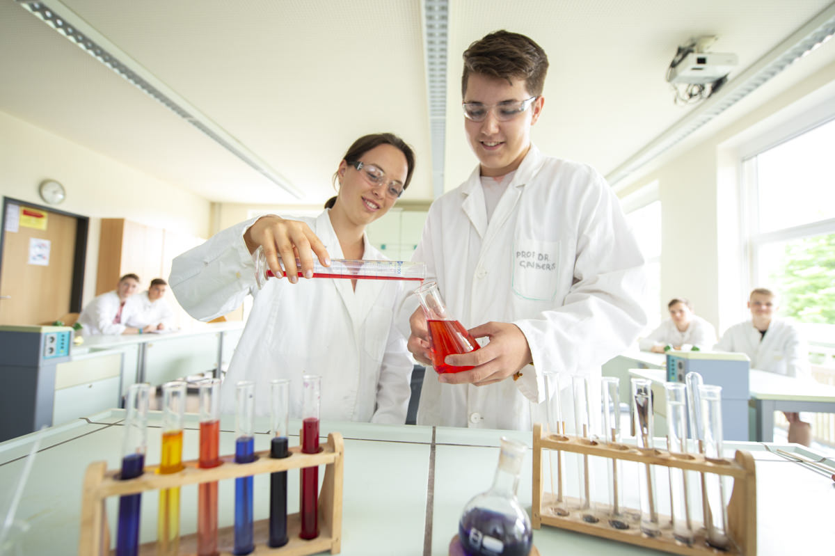 Chemie Unterricht am Gymnasium Lüneburger Heide